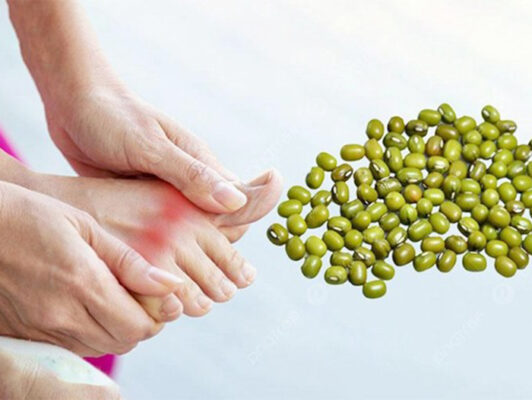 Mách bạn bài thuốc dân gian chữa Gout bằng đậu xanh rất hiệu quả