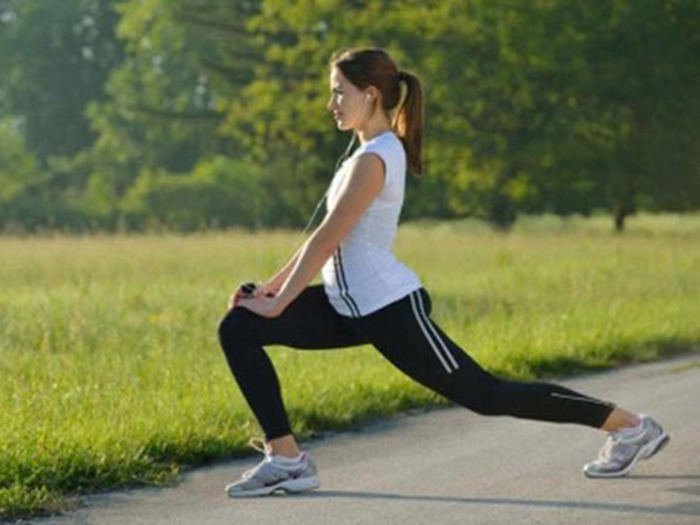Người bị viêm khớp nên uống Glucosamine hay tập thể dục tốt hơn?